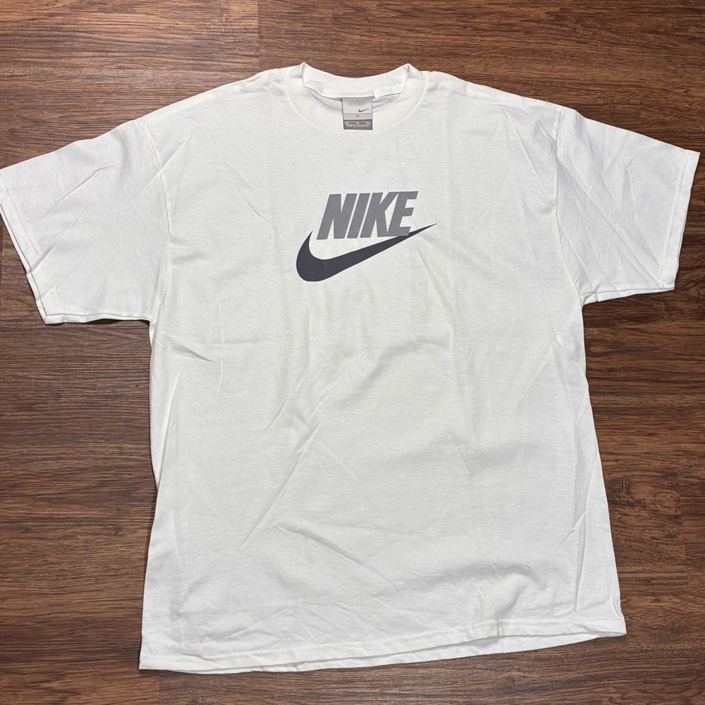 Nike T Shirt Mens XL White Gray Black Swoosh Logo Y2K 2000s Sportswear